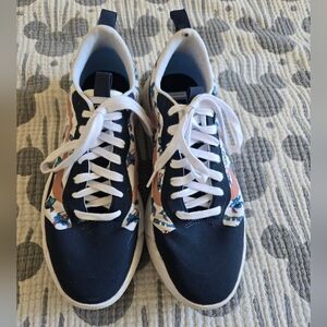 Vans Disney 100 UltraRange Custom Lilo & Stitch white blue / women’s size 10